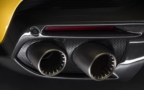   Ferrari Amalfi (Giallo Montecarlo) - 2025