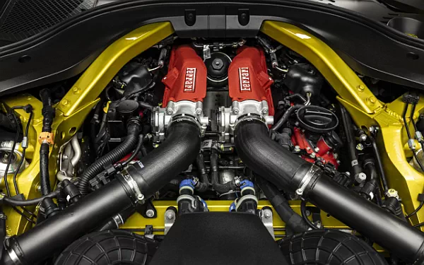   Ferrari Amalfi (Giallo Montecarlo) - 2025