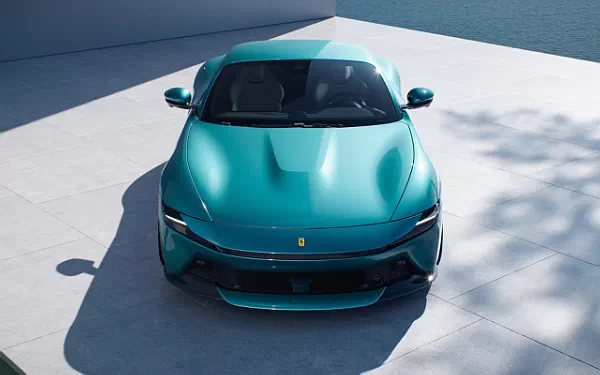   Ferrari Amalfi (Verde Costiera) - 2025