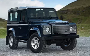   Land Rover Defender 90 Station Wagon - 2013