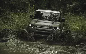   Land Rover Defender 90 D240 SE Explorer Pack - 2020