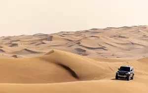   Land Rover Defender 130 P400 SE (Sedona Red) - 2023