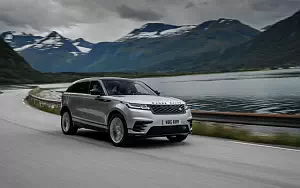   Range Rover Velar R-Dynamic D300 HSE Black Pack - 2017