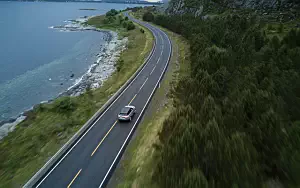   Range Rover Velar R-Dynamic D300 HSE Black Pack - 2017