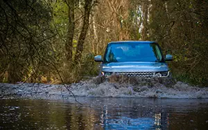   Range Rover Hybrid - 2014