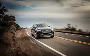   Volvo XC90 T6 Inscription US-spec - 2015