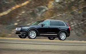   Volvo XC90 T6 Inscription US-spec - 2015