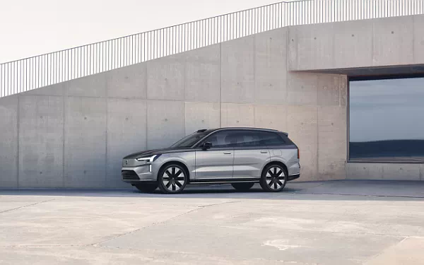   Volvo EX90 Excellence - 2024