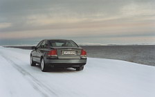   Volvo S60 AWD - 2002