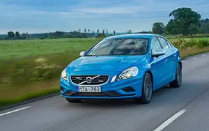   Volvo S60 T6 AWD R-Design - 2013