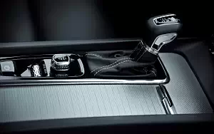   Volvo S60 Polestar Engineered - 2018