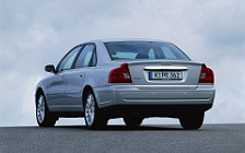   Volvo S80 - 2004