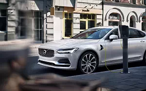   Volvo S90 T8 Inscription - 2016