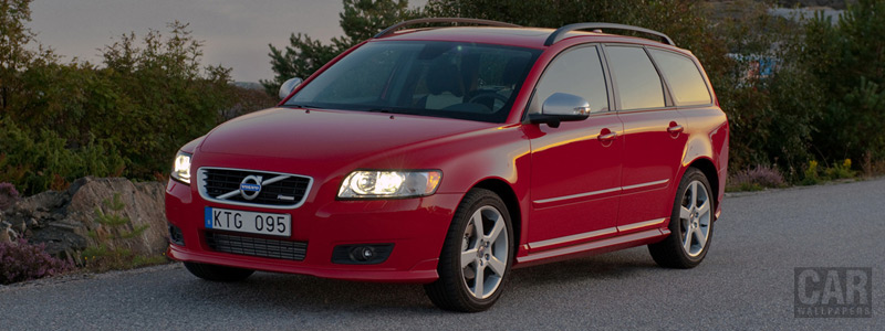   Volvo V50 R-Design - 2011 - Car wallpapers