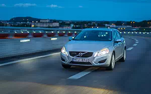   Volvo V60 T5 - 2013