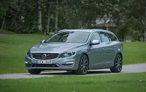   Volvo V60 T6 - 2014