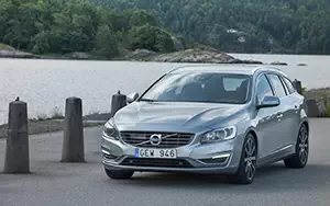   Volvo V60 T6 - 2014