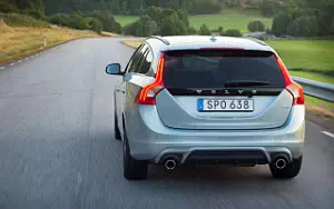   Volvo V60 T5 R-Design - 2016