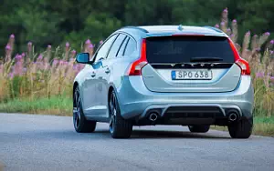   Volvo V60 T5 R-Design - 2016