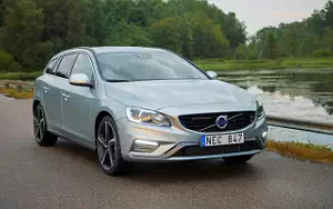   Volvo V60 T5 R-Design - 2016
