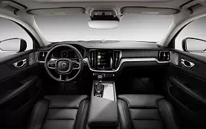   Volvo V60 T5 Cross Country - 2018