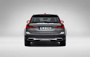   Volvo V90 T6 Cross Country - 2016
