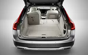   Volvo V90 T6 Cross Country - 2016