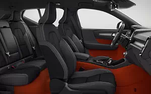   Volvo XC40 T5 R-Design - 2017