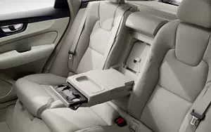   Volvo XC60 T6 Inscription - 2017