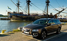   Volvo XC70 - 2012