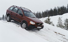   Volvo XC90 - 2004