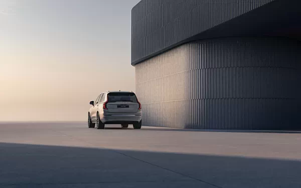   Volvo XC90 T8 Recharge AWD - 2024